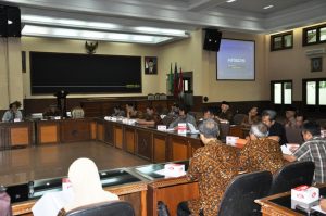 Read more about the article Rapat tinjauan manajemen hasil audit tengah tahun TA 2016-2017