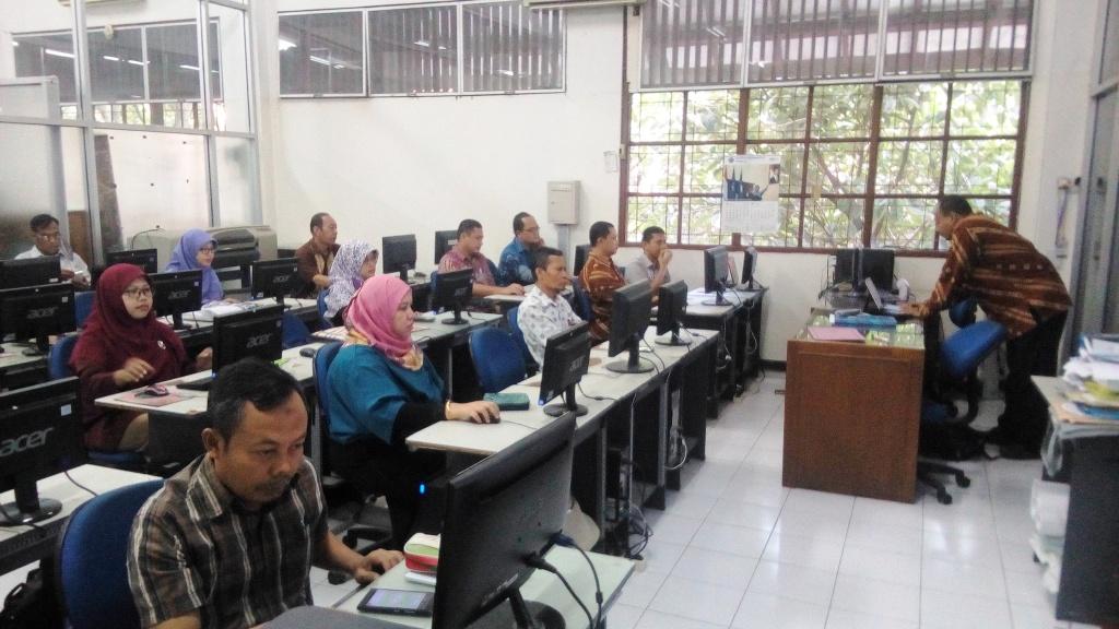 Read more about the article Pelatihan E-Learning kelas Intermediate (Level II)